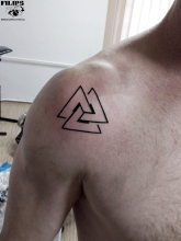 ft_valknut_psraz